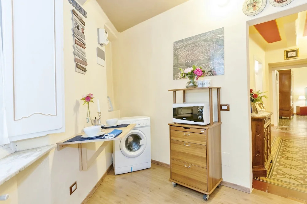 Palazzo della Stufa - Apartments for rent in Lucca