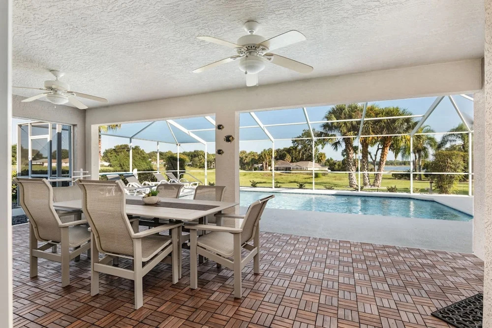 Villa Ciska Gorgeous Pool Home With 3 Suites
