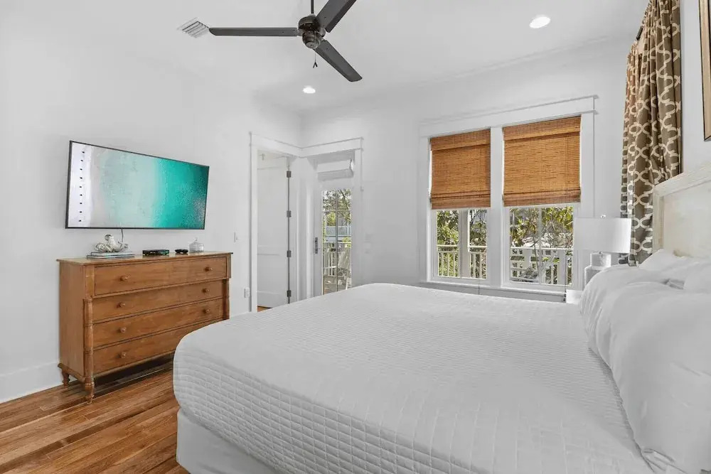 Watercolor 75 by Avantstay Luxury Private Pool + Bonfires