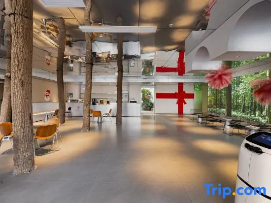 LvYin Island Coffee Hotel (Weihai High-speed Railway Station)