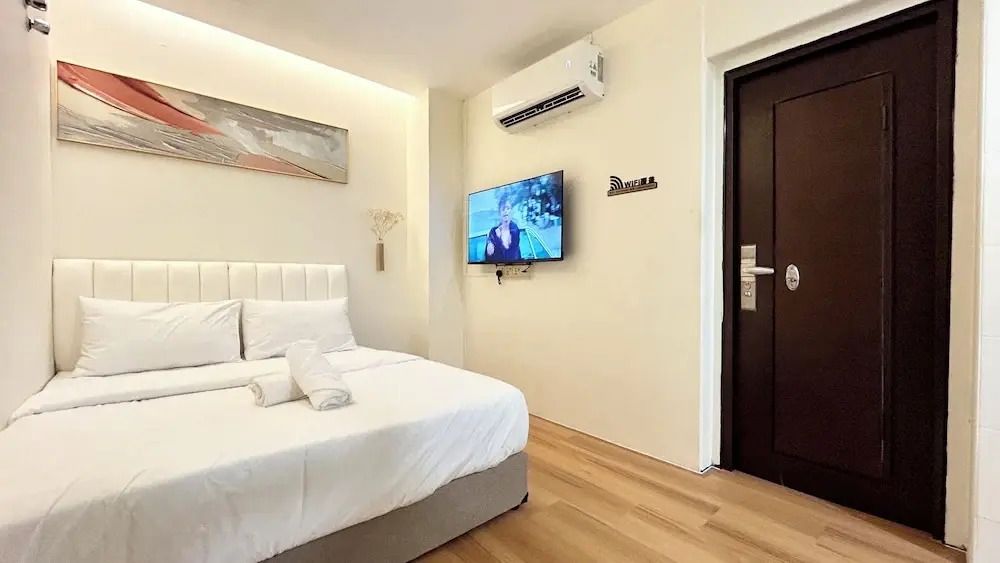 ONE18 Boutique Hotel Self Check In