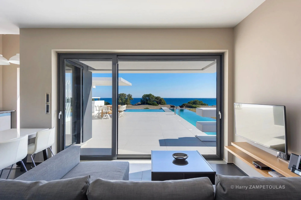 Albatross Beach Front Villas