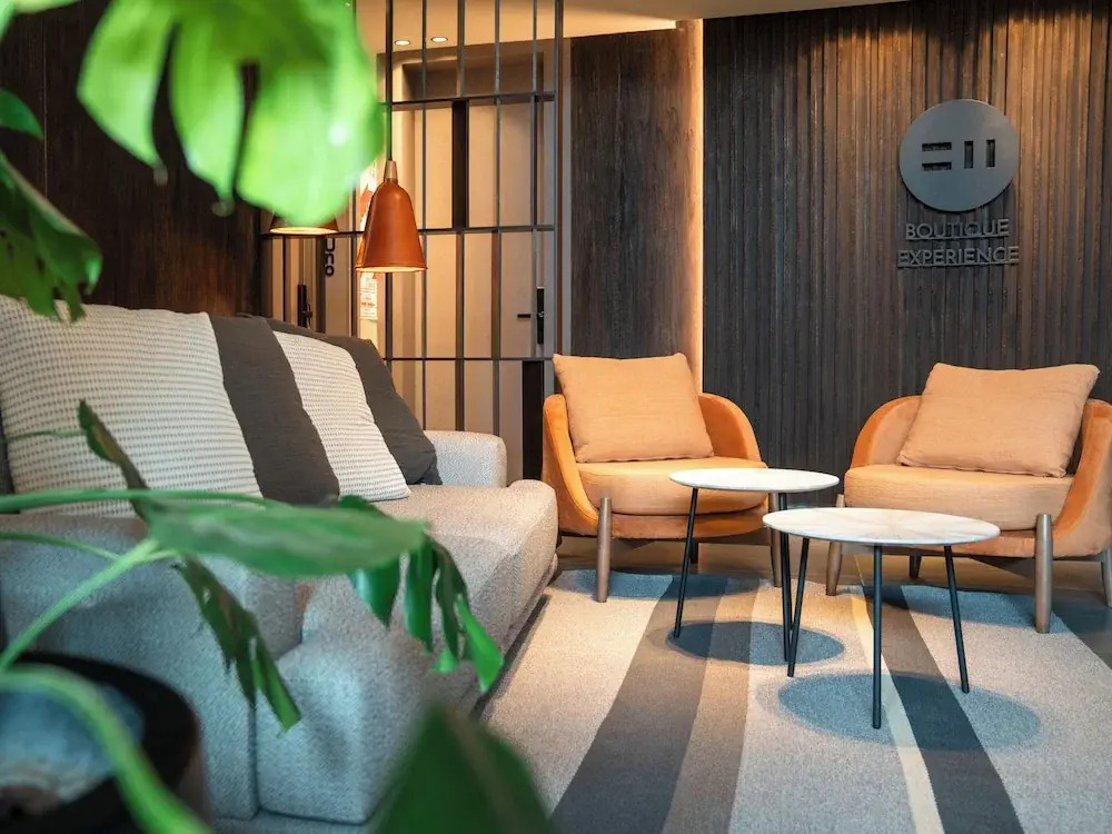 Eh Boutique Experience