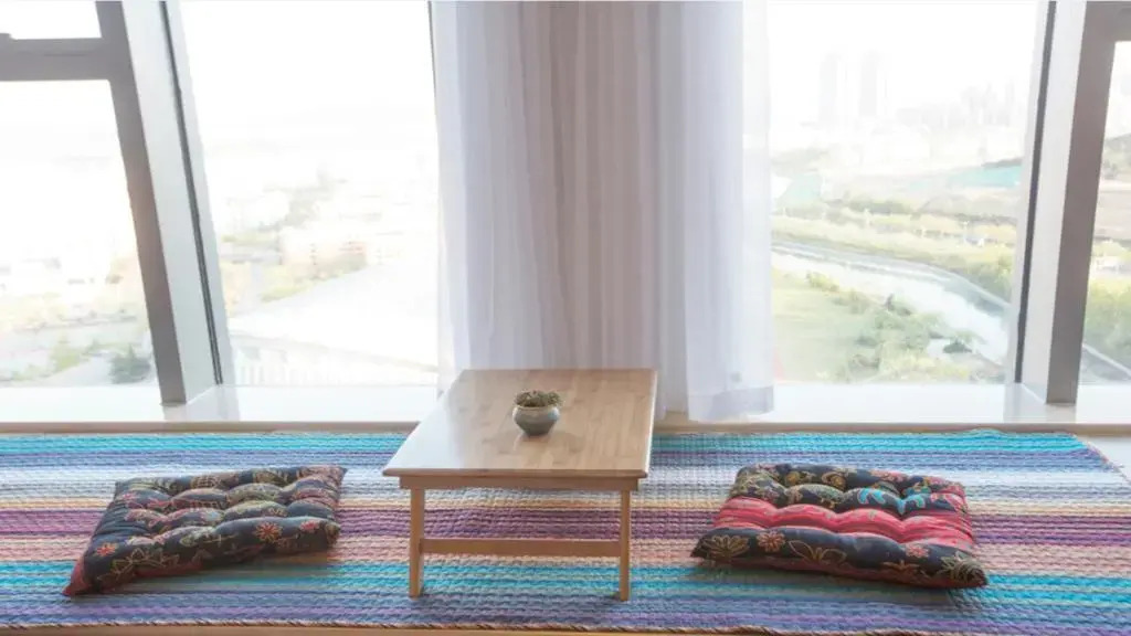 Xinlong Holiday Inn University of Petroleum