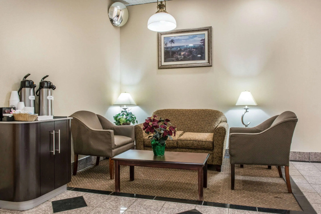 Quality Inn & Suites Fairview - Erie