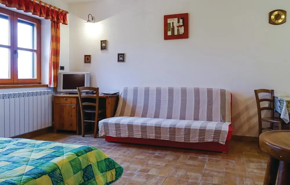 Stunning Home in Smarje With Wifi and 0 Bedrooms