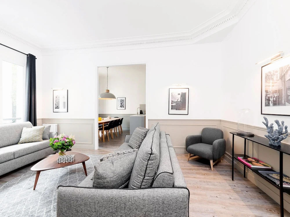 Luxury 4 Bedrooms Opera I by Livinparis