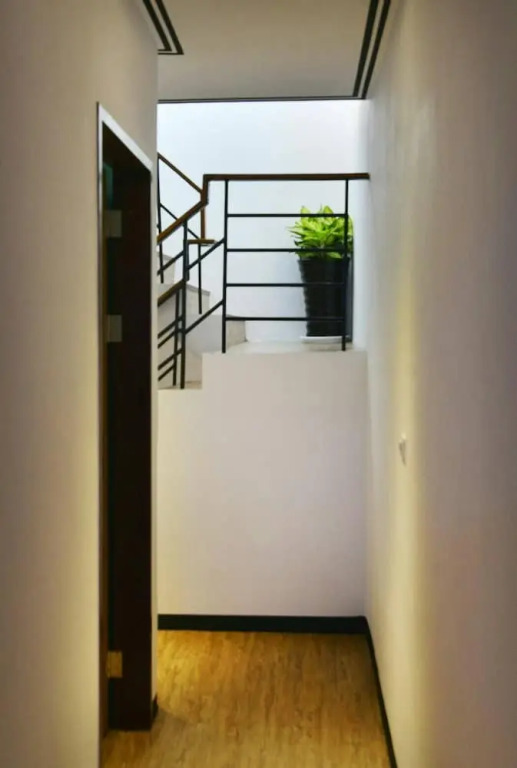 And B&B