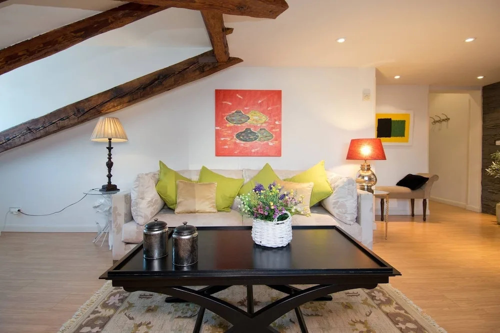 Charming Apartment In The Heart Of Madrid