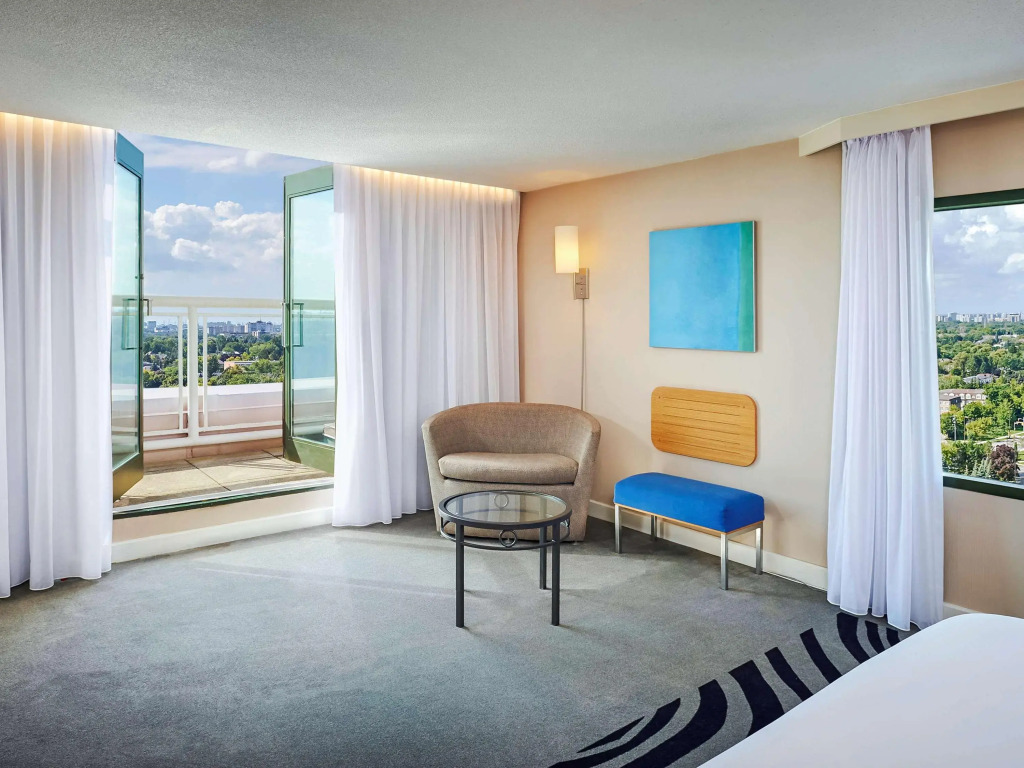 Novotel Toronto North York