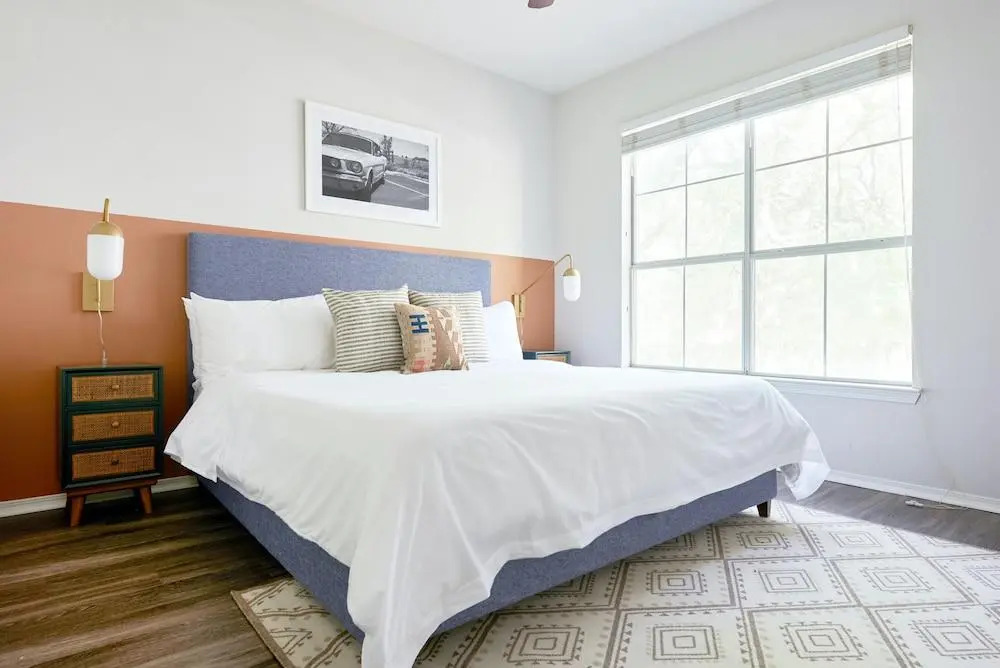 Artsy South Congress Suites by Sonder