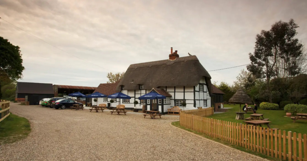 The Bottle & Glass Inn - Book All 3 Rooms