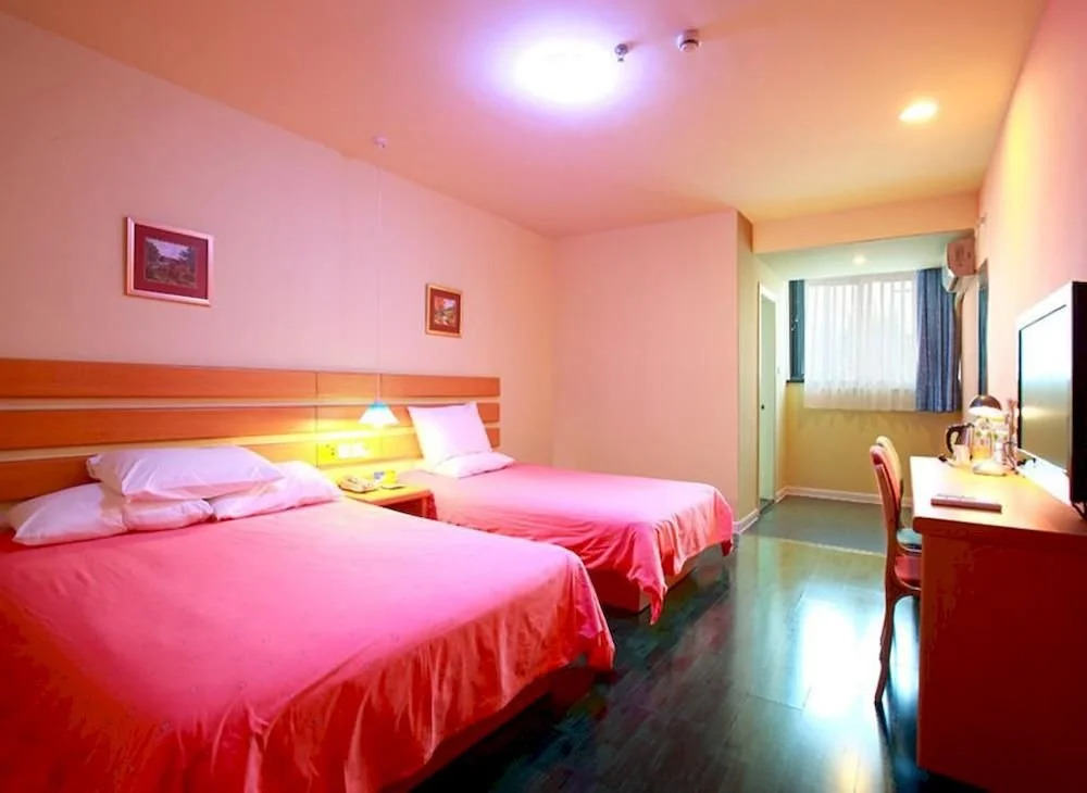 Home Inn Neo Leshan New Plaza Jiaxing Road Food Street