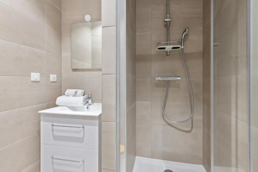 Luxurious flat in Monplaisir district in Lyon 2 min to the metro - Welkeys