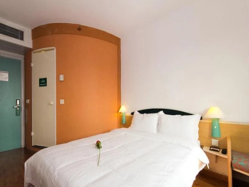 GreenTree Alliance ZheJiang HangZhou XiaSha WenZe Road Metro Station No.6 Street Hotel