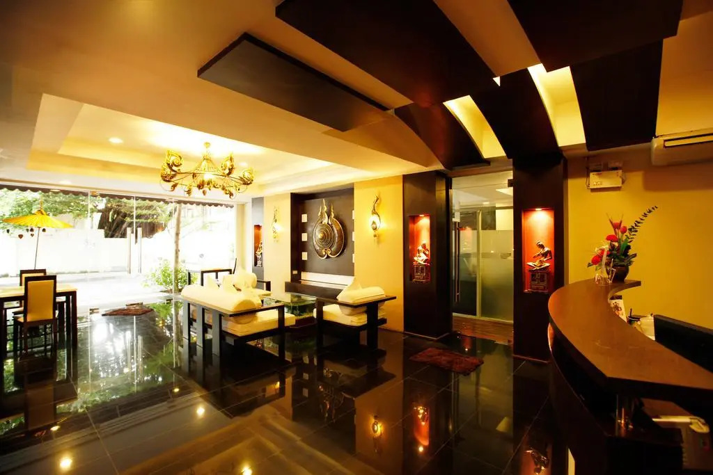 Mirth Sathorn Hotel