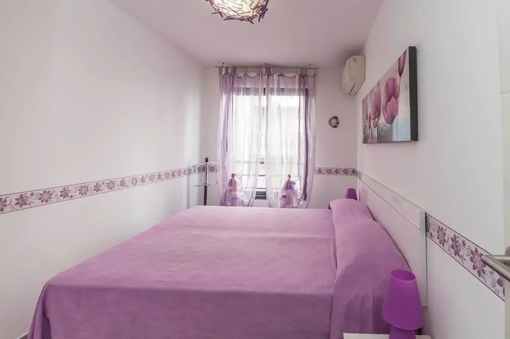 Bone Street Apartment