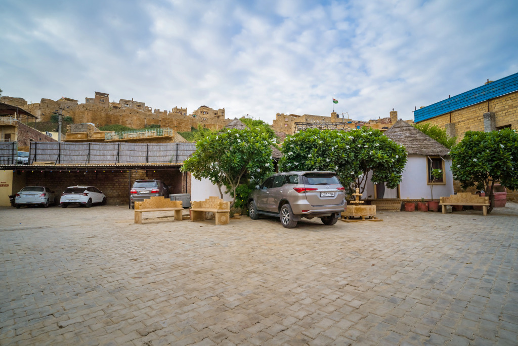 Hotel Grand Khalifa