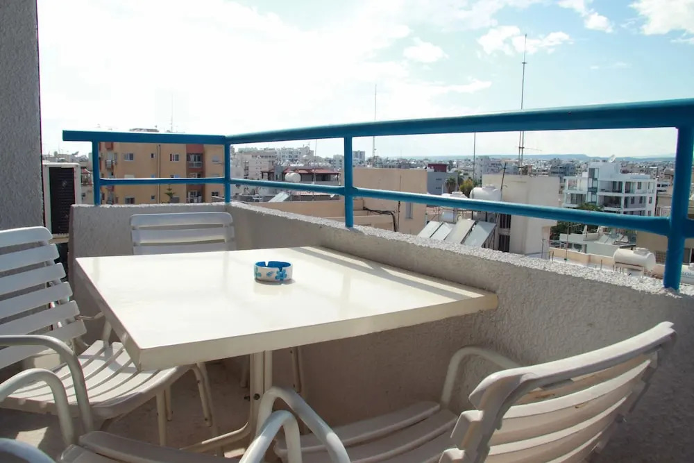 Penthouse Town Center