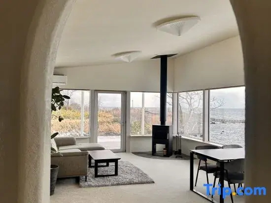 洞爺湖町一棟貸ヴィラ UMITO Luxury Private Villa Exclusive One Group Per Day Panoramic Views of Lake Toya and Funka Bay