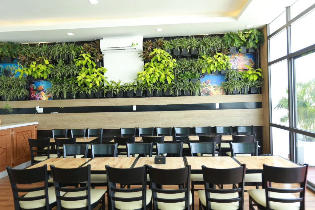 Vivian Airport Hotel Saigon
