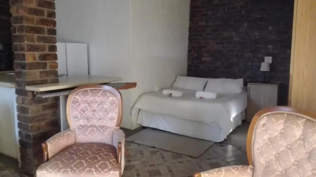 Hamba Kancane Ma-Africa Guest House