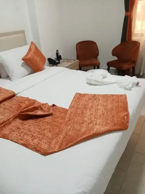 The Grand Empire Hotel