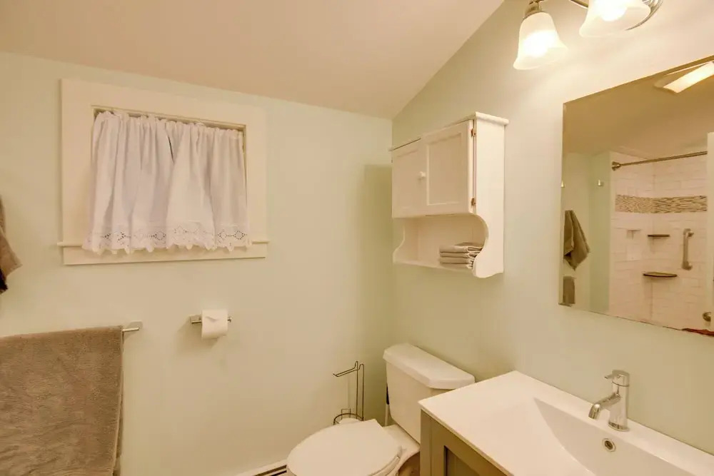 Falmouth Vacation Rental On Highland Lake