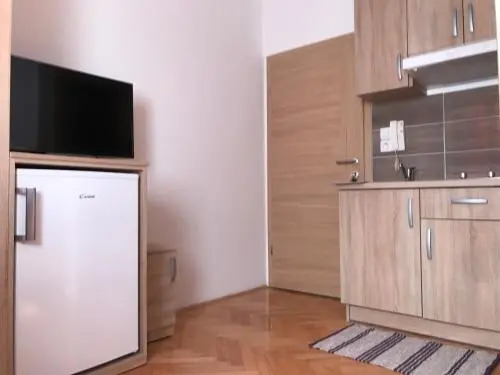 Studio apartment Sisters3