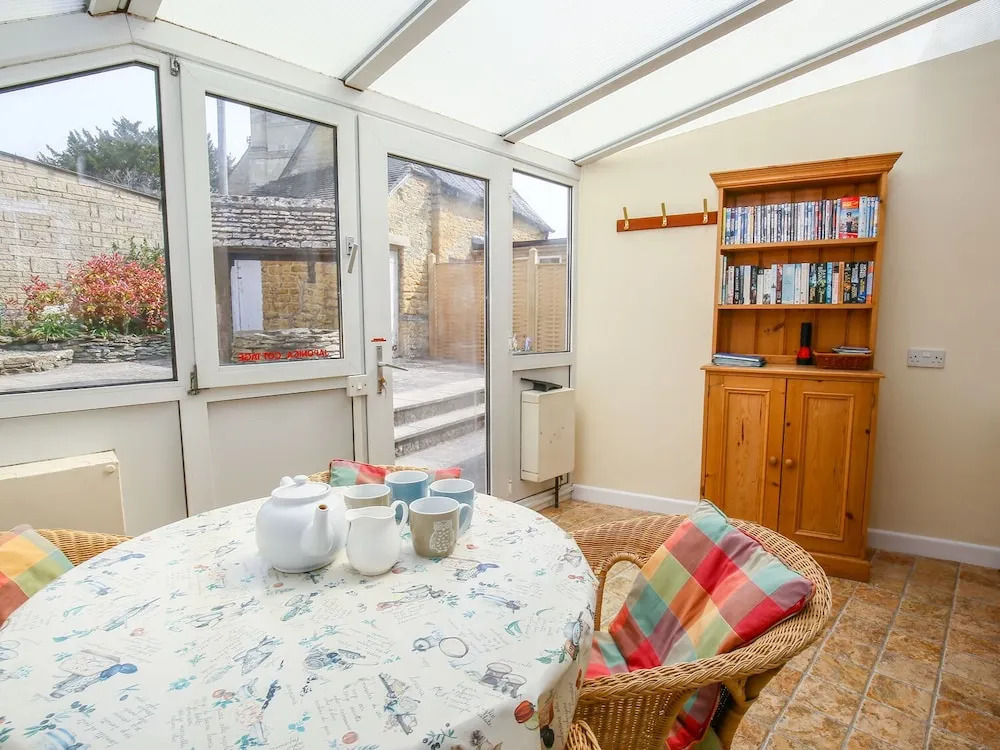 Japonica Cottage