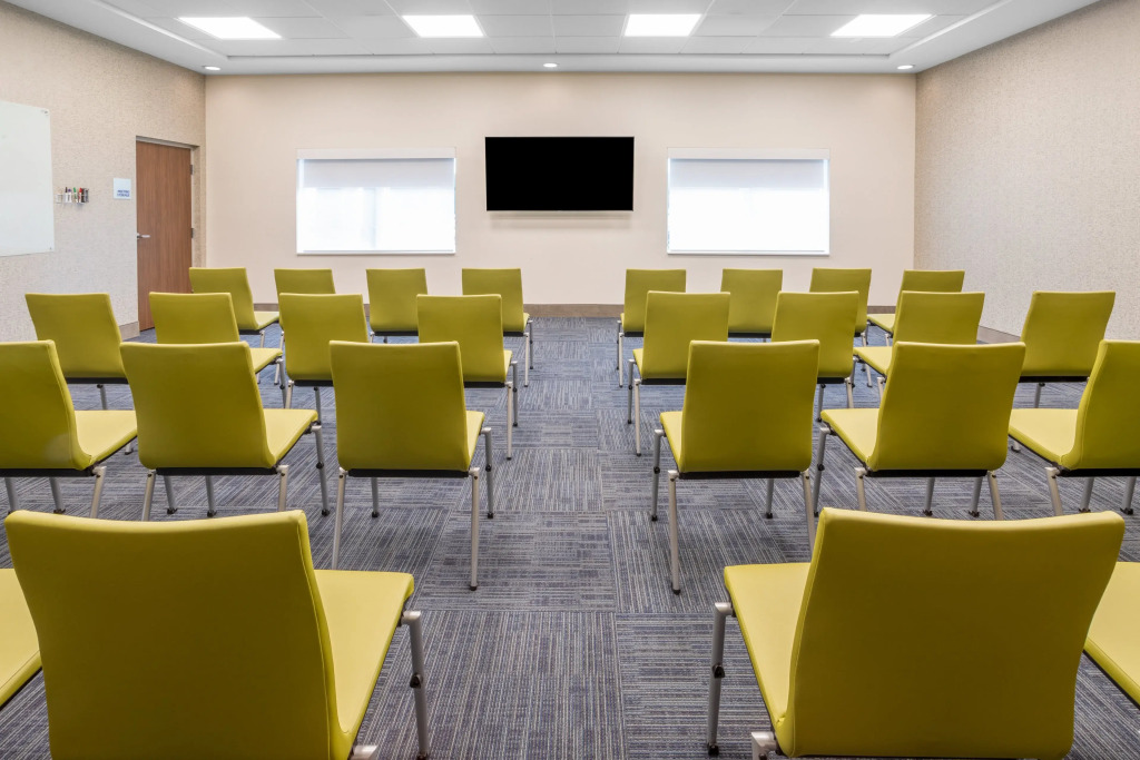 Holiday Inn Express & Suites Wildwood The Villages by IHG