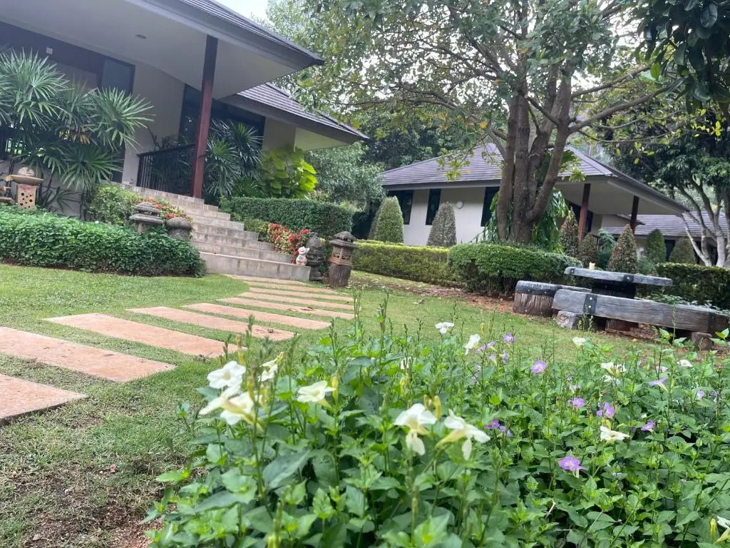 Khaokhab Lodge