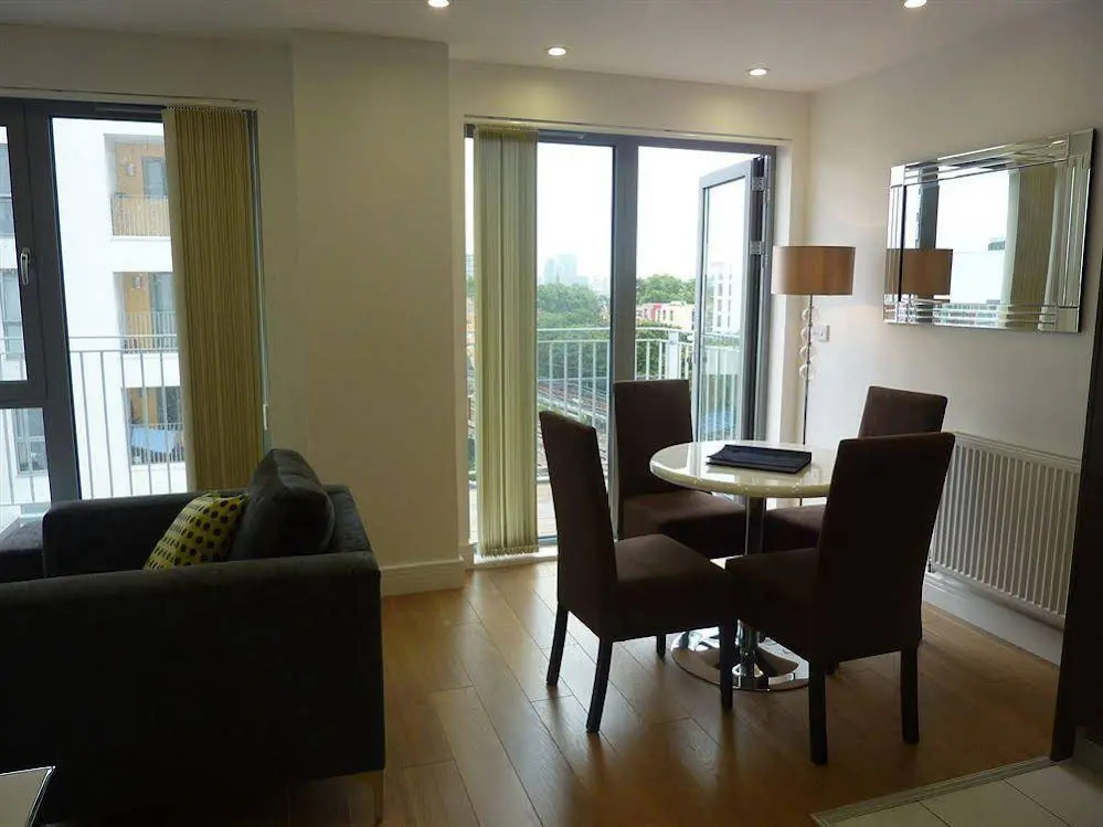 MAX Serviced Apartments Aldgate Wilson Tower