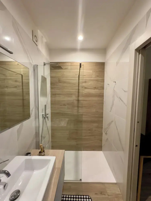 Dorian Gray Luxury Suite