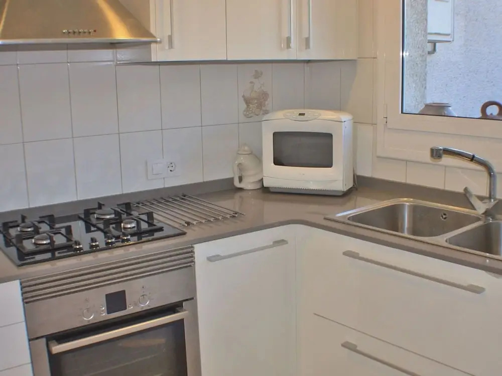 Lovely Holiday Home in Sant Pol de Mar near Sea & Beach