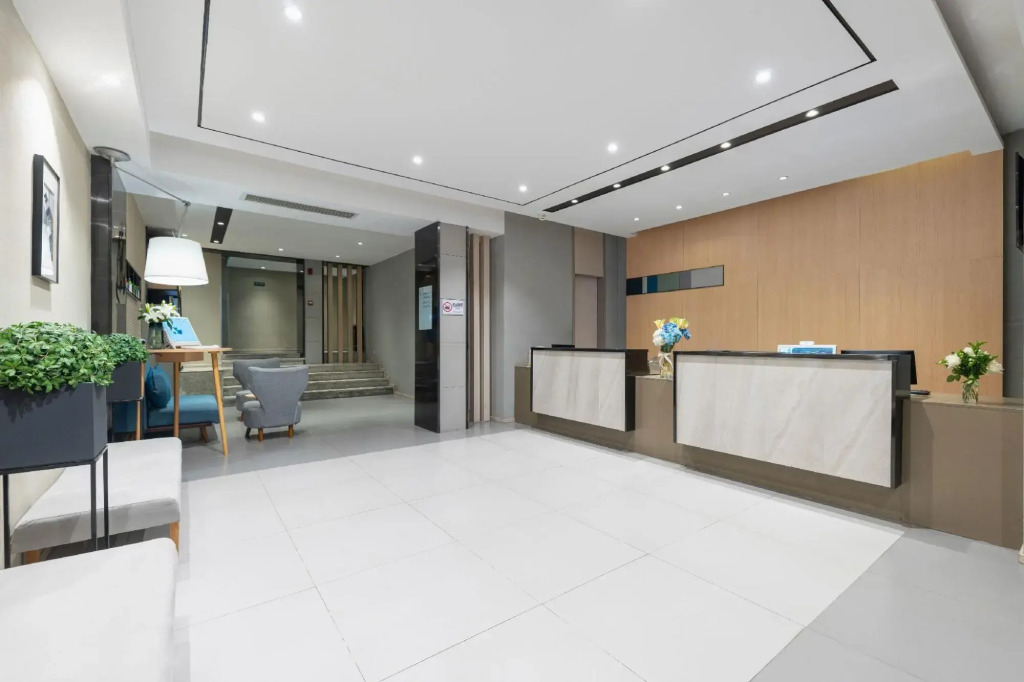 Homeinn Selected Hotel (Xiaogan Hubei Engineering College)