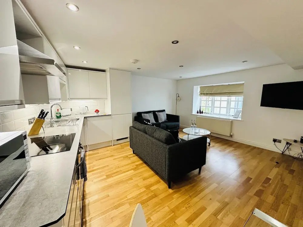 West Street Mews - Serviced Apartments by AQORA