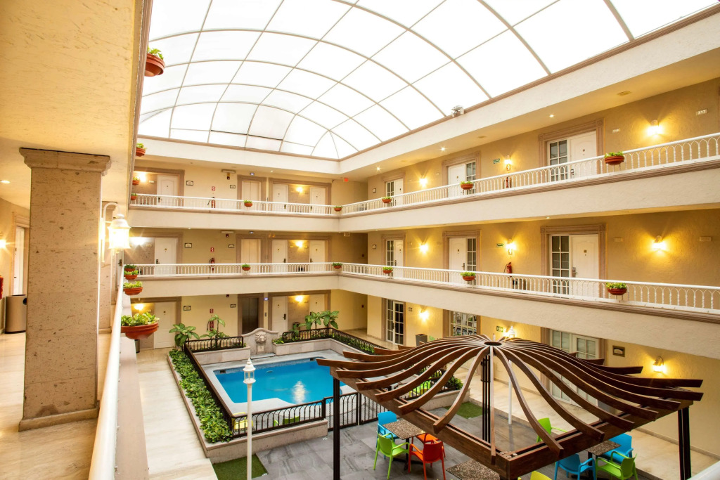 Best Western PLUS Monterrey Colón