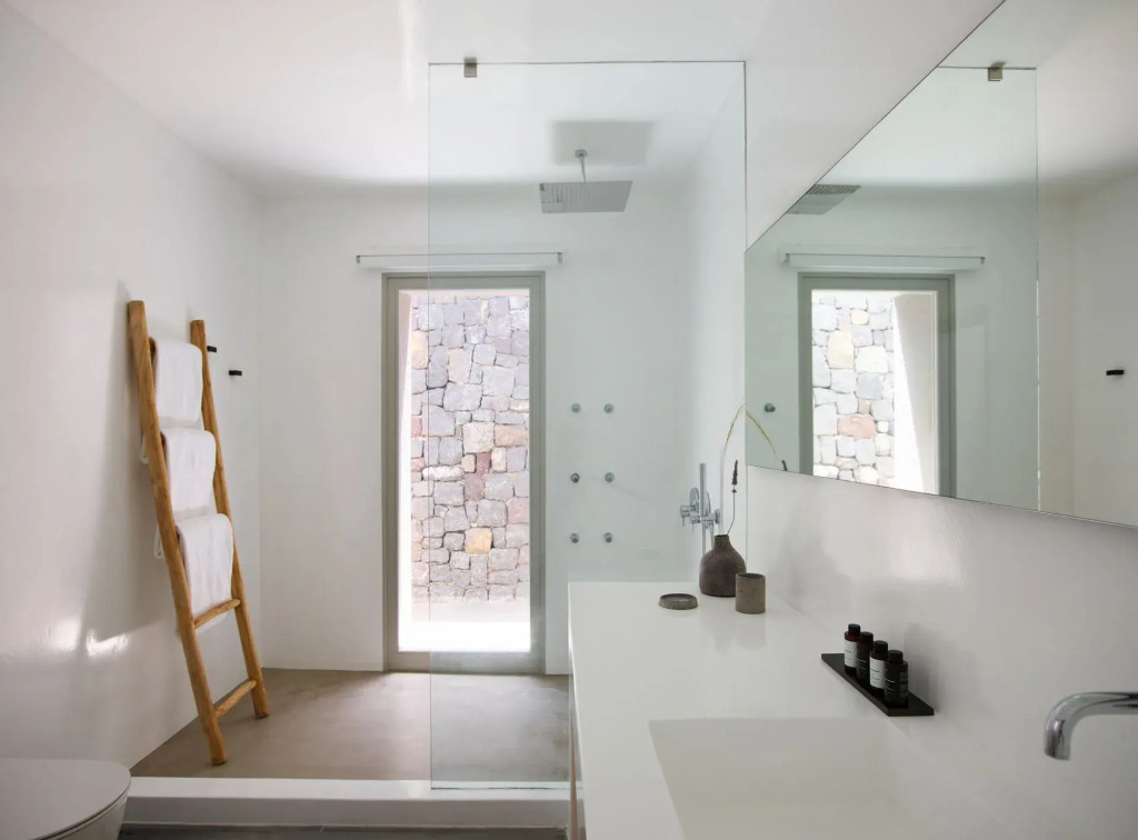 Melidonia Suites