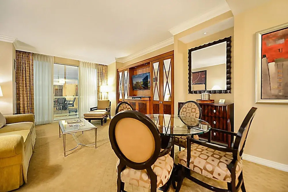 Abz Mgm Signature 1 Bedroom Balcony Suites
