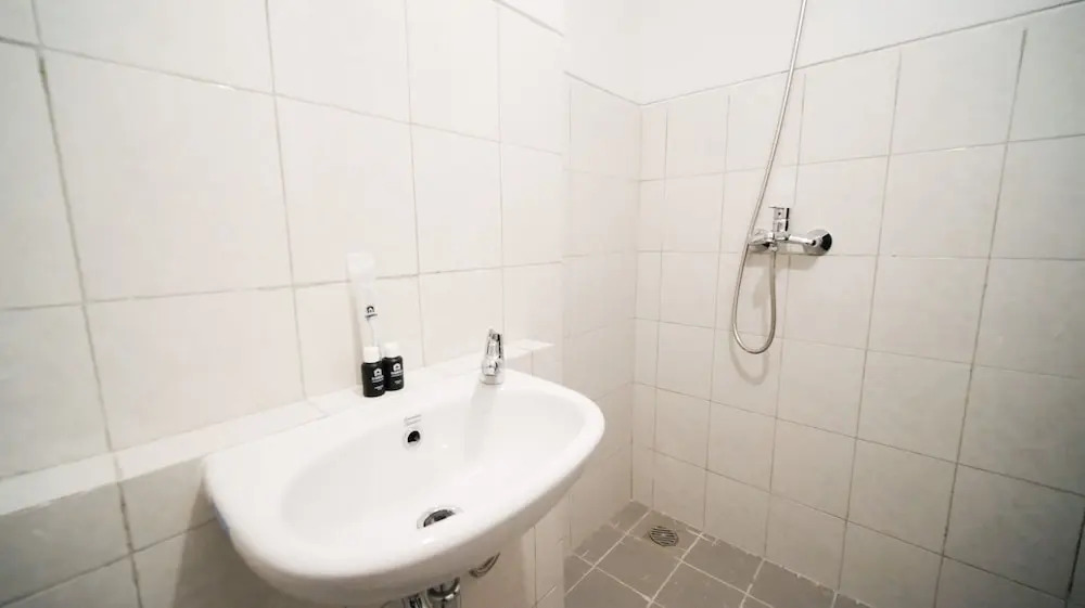 Comfy And Spacey 2Br Apartment At Suncity Residence