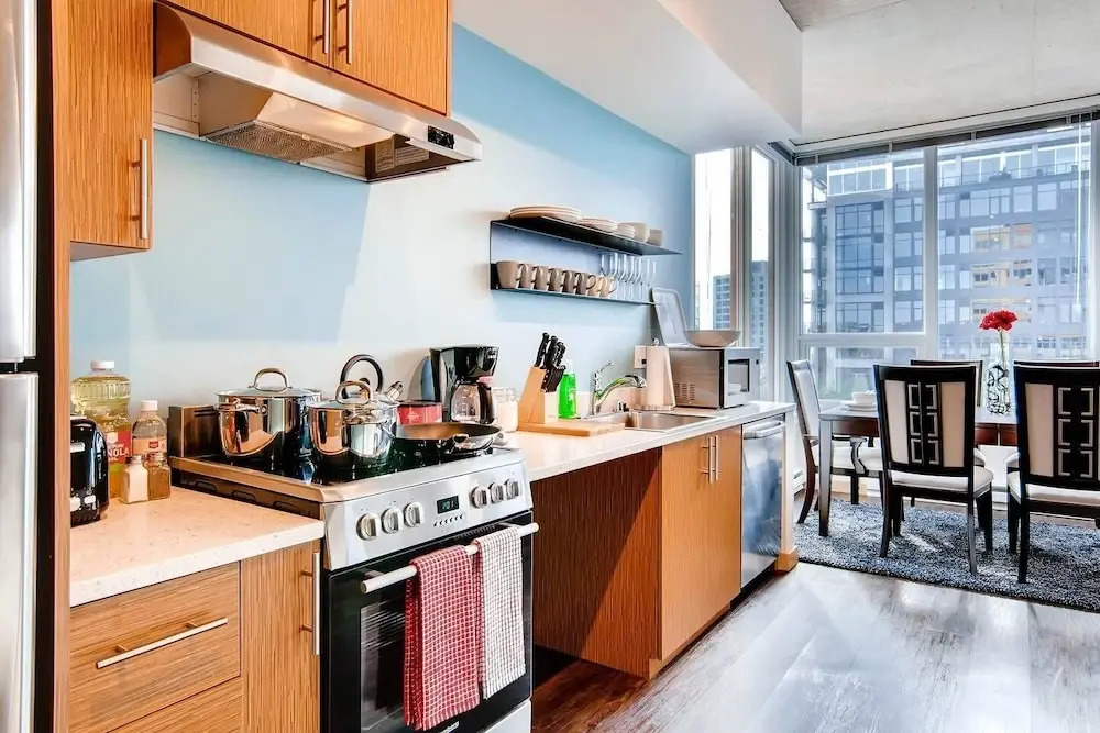 Speechless In Seattle! #1 Location - 2BR - Free Parking! (VR1)