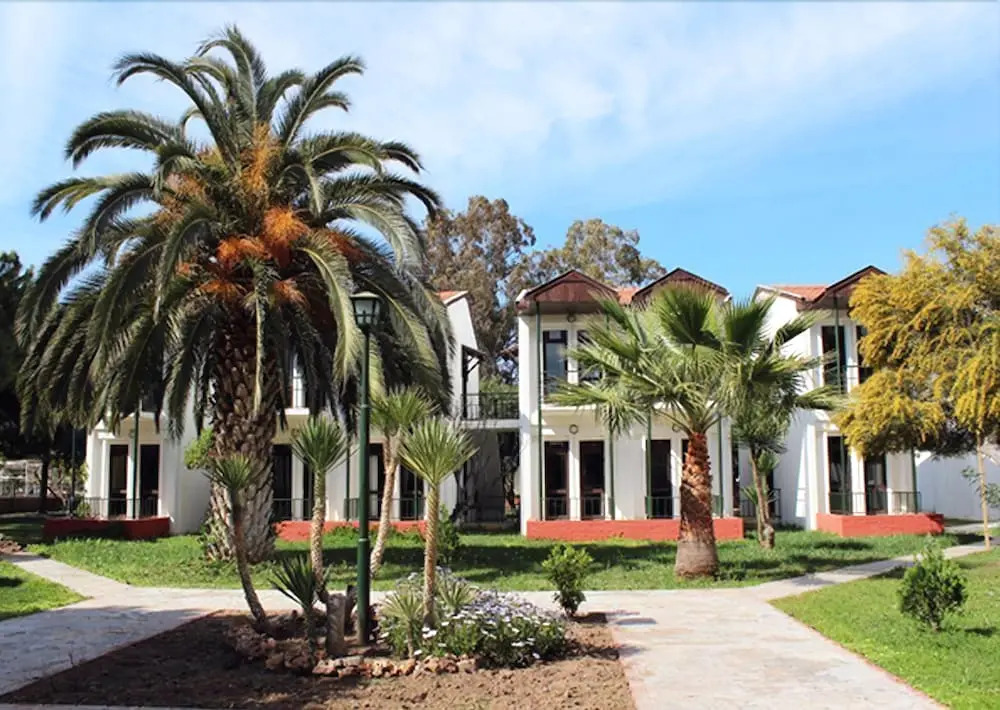 Grand Asa Family Suites