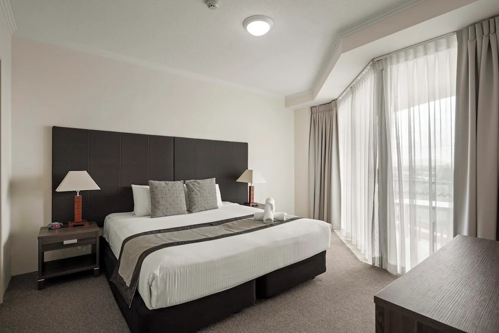 1BR Ocean View Apartment - Sun City 2303