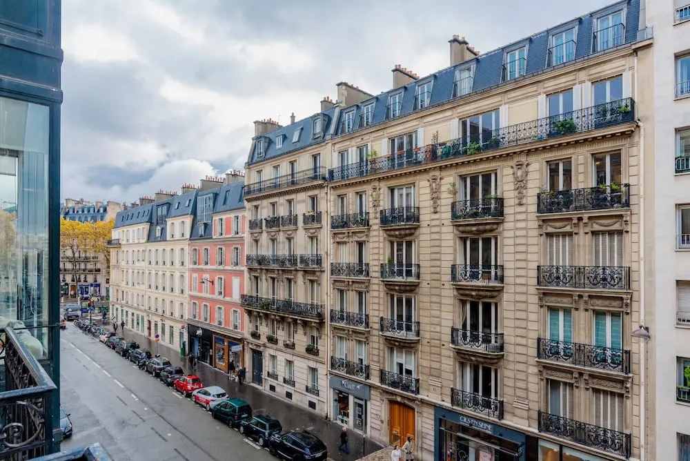 Paris Wagram Design Residence
