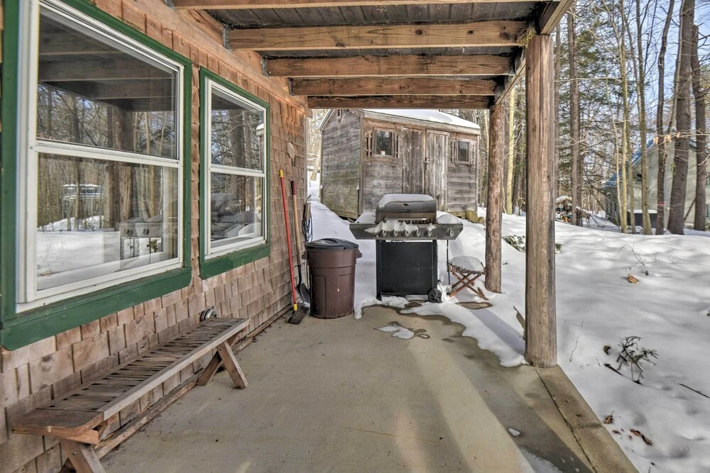 Rustic Madison 'treehouse' Cabin With Game Room!