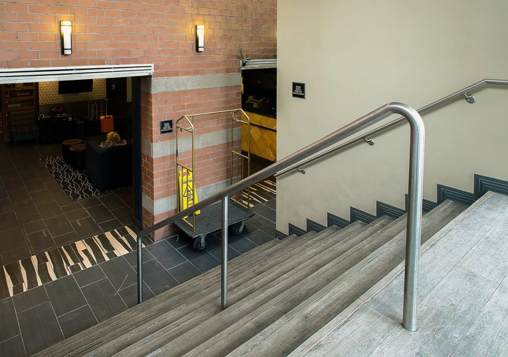 Midtown Convention Center Hotel
