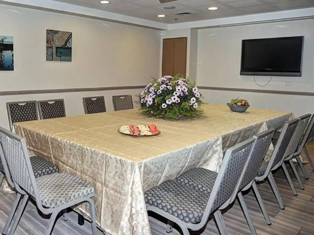 Lavi Kibbutz Hotel