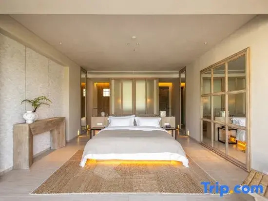 Nanjing Danxi · Zhenzhuquan Hot Springs Lakeside Mountain Lodge