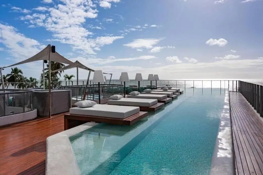 Setai Yacht